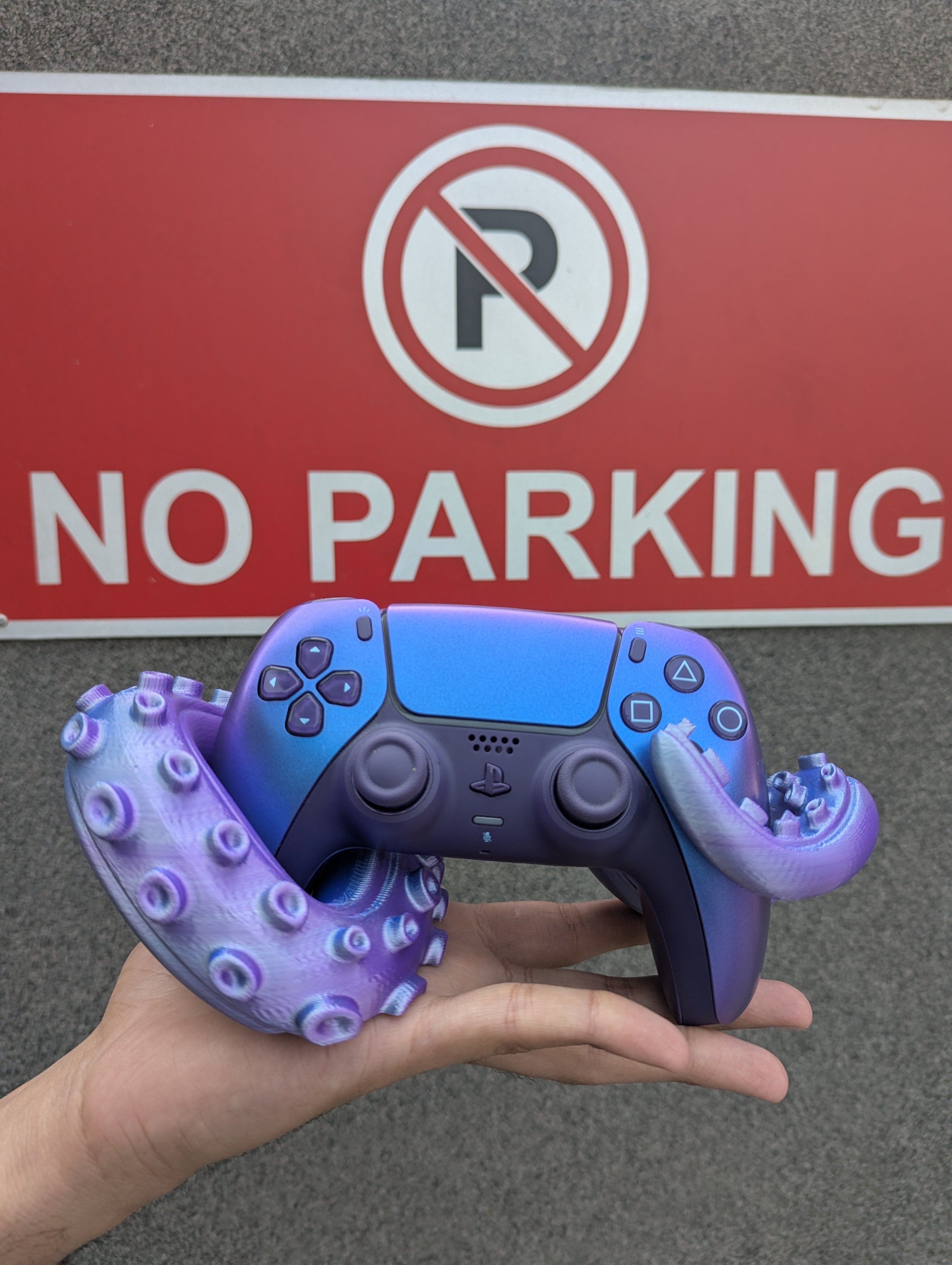 ABYSS GRIP GAMING CONTROLLER STAND Zynthe